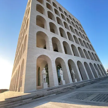The House Of Sunsets Roma